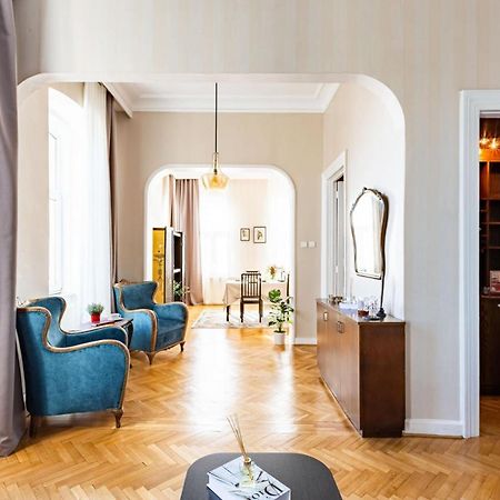 Historical Flat With A Lovely Sea View In Beyoglu Истанбул Екстериор снимка